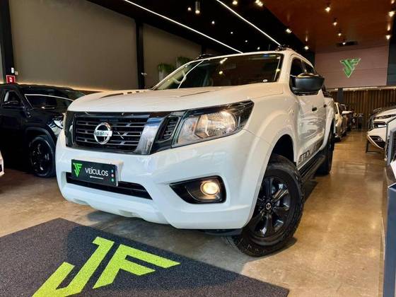 NISSAN FRONTIER 2.3 16V TURBO DIESEL ATTACK CD 4X4 AUTOMÁTICO